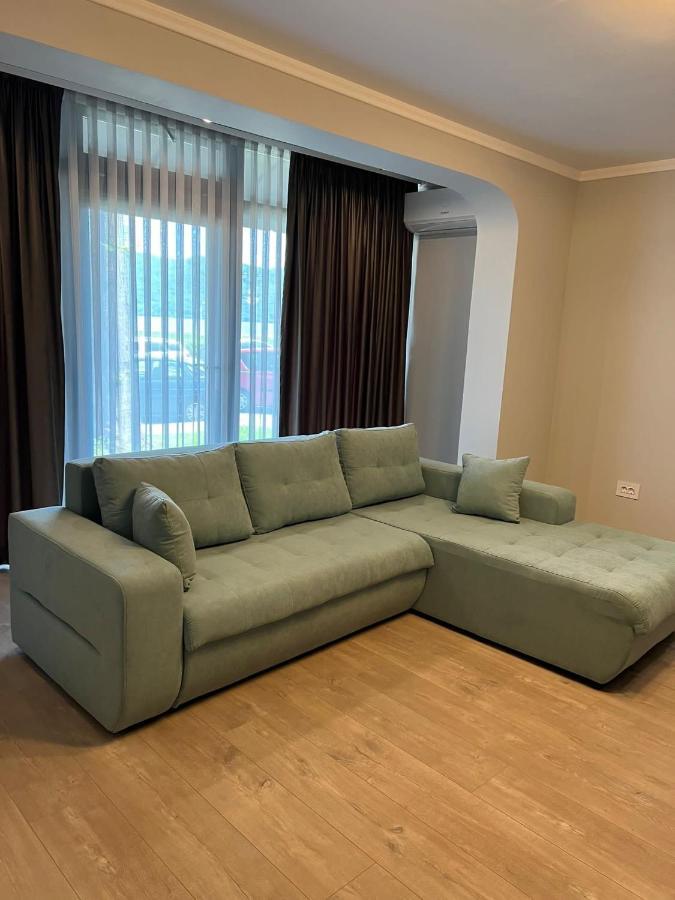 Apart Central Оршова Экстерьер фото